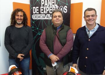Francisco José Márquez Jiménez y Antonio Caruz Arcos en UniRadio Jaén