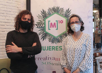 Raquel Jiménez Melero y Julio Ángel Olivares Merino en UniRadio Jaén