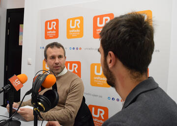 Julio Millán, alcalde de Jaén, durante la entrevista en UniRadio Jaén.